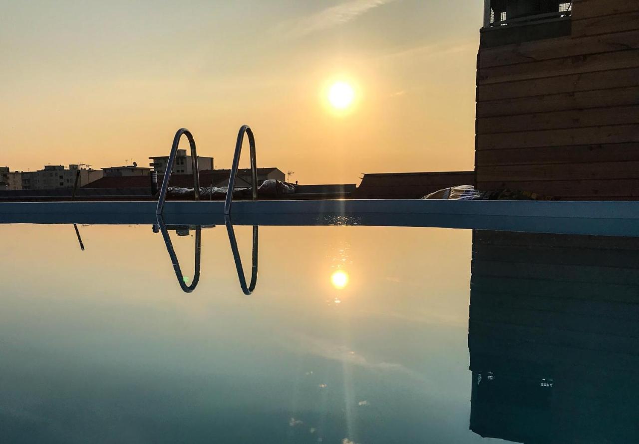 Hotel La Fregate Canet-en-Roussillon Exterior foto